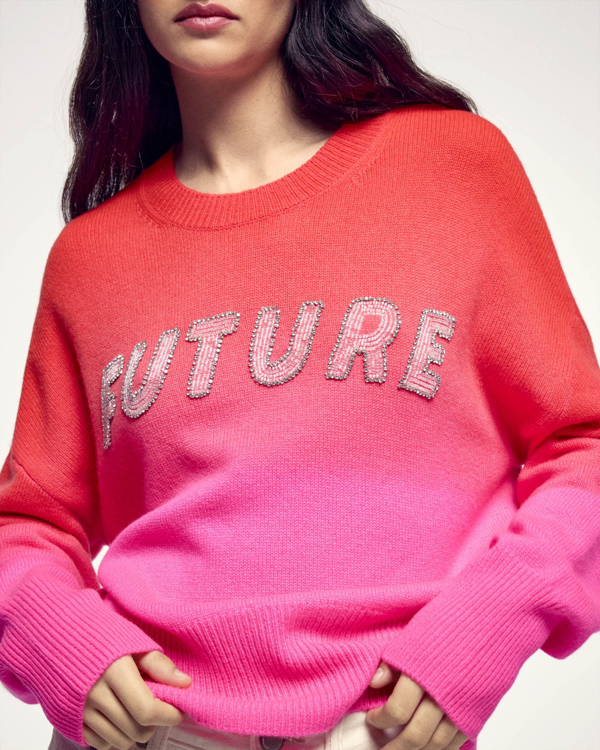 Pull Col Rond Dip Dye À Broderies En Perles "Future"