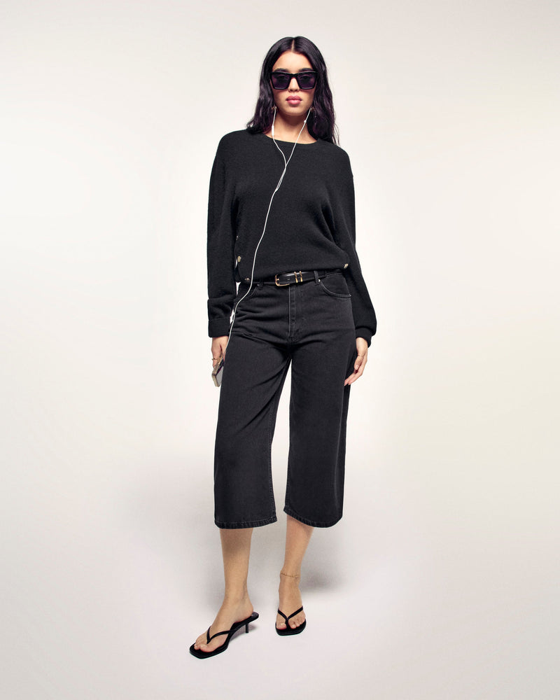 Pull Col Rond Boutons Dorés Ff