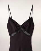 Robe Longue Bretelles À Découpes Dentelle