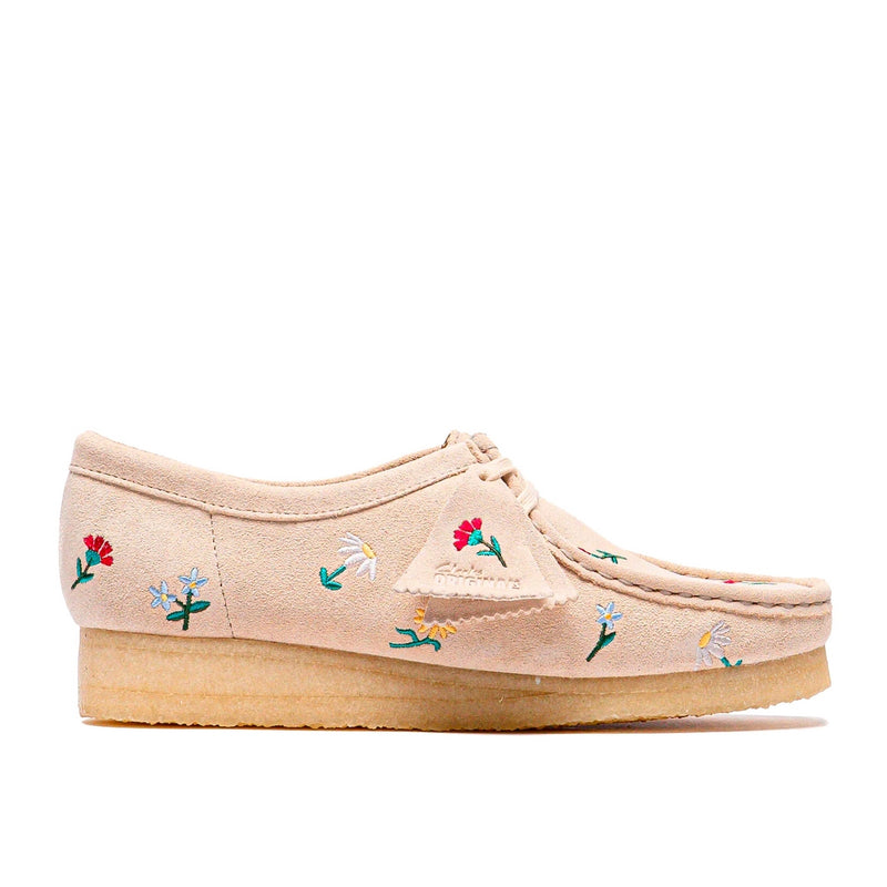 Clarks Originals Wallabee Taupe Embroidery