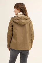 Regenjacke Victoria Kurz - Camel Matt/Glänzend