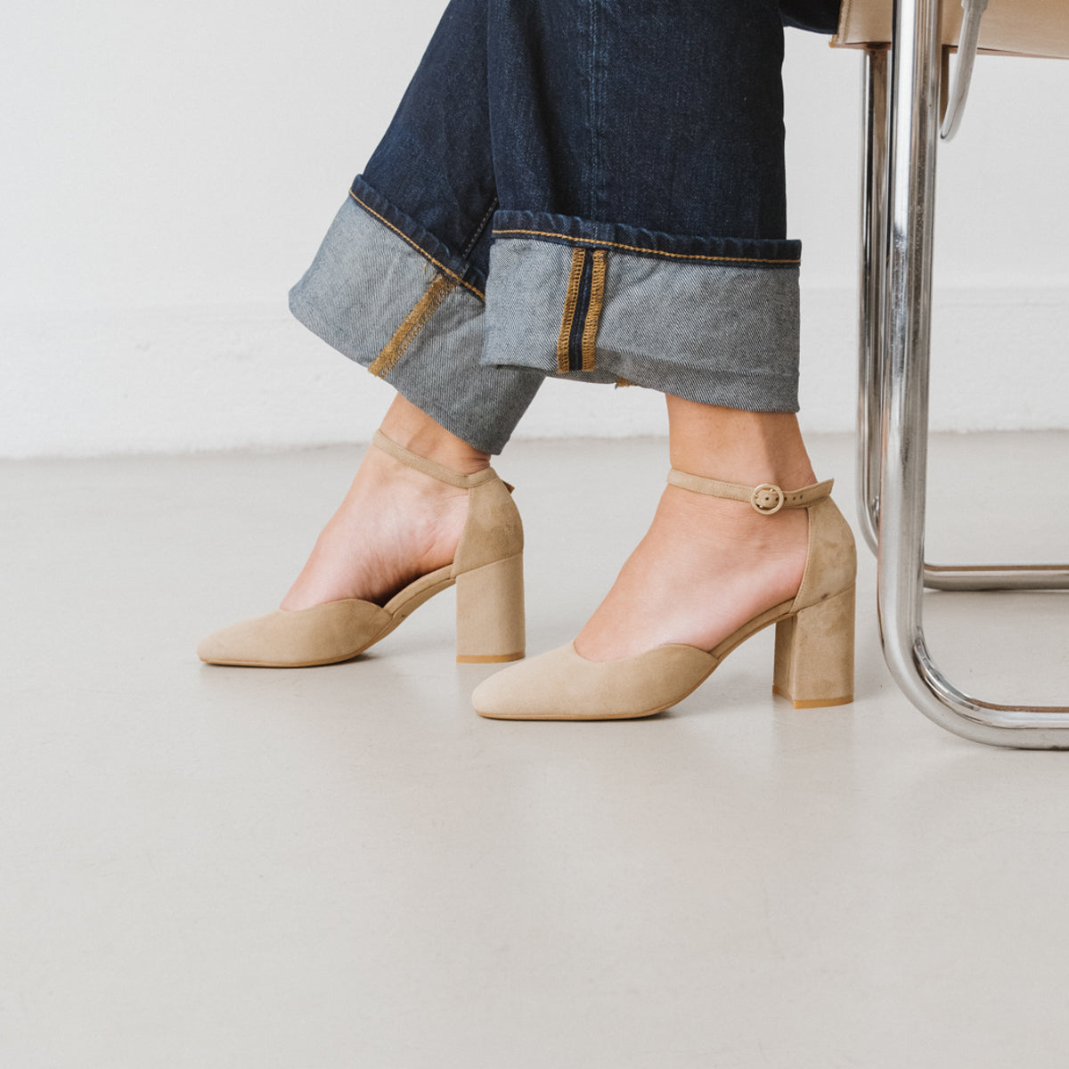 Dana Velvet Babies - Beige