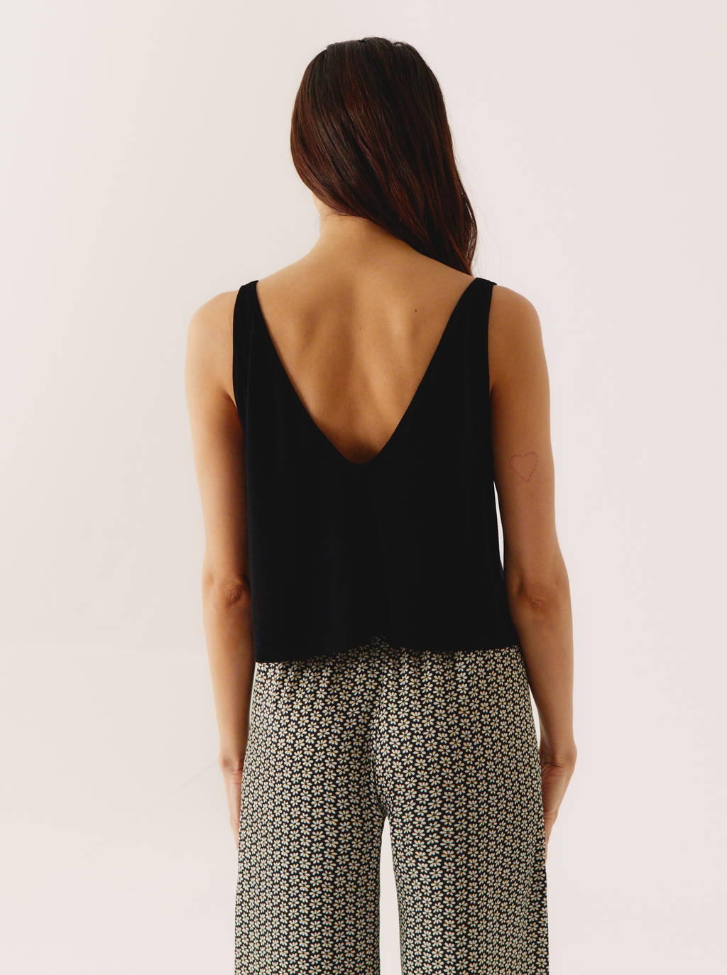 Top Deep Black Straps