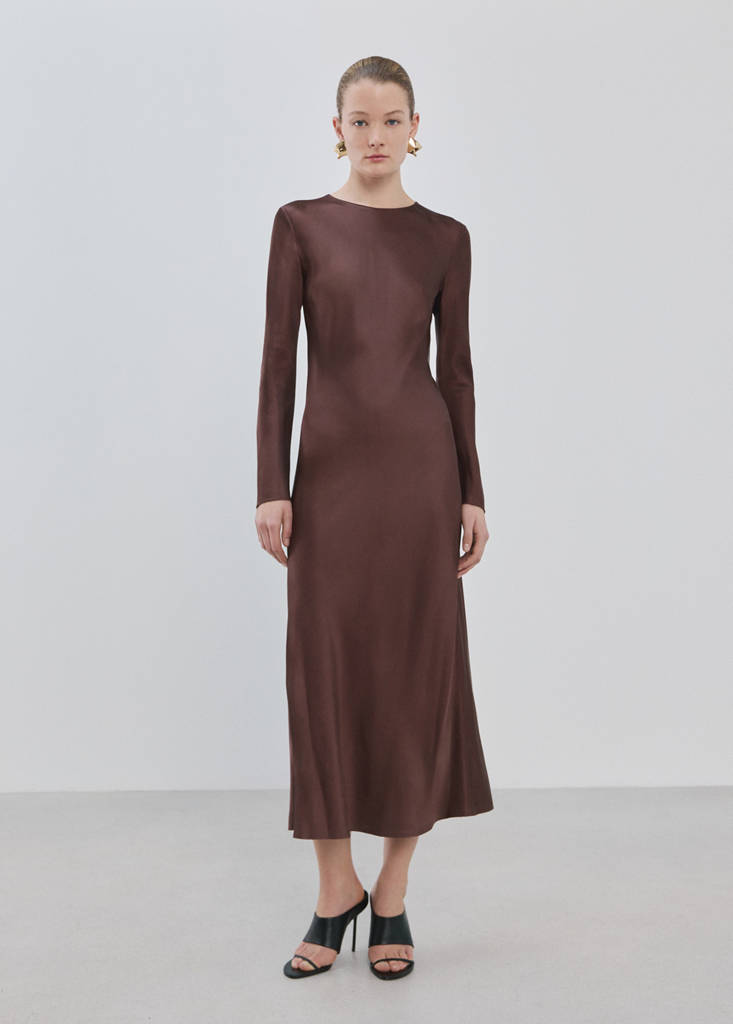 Robe Longue Évasée