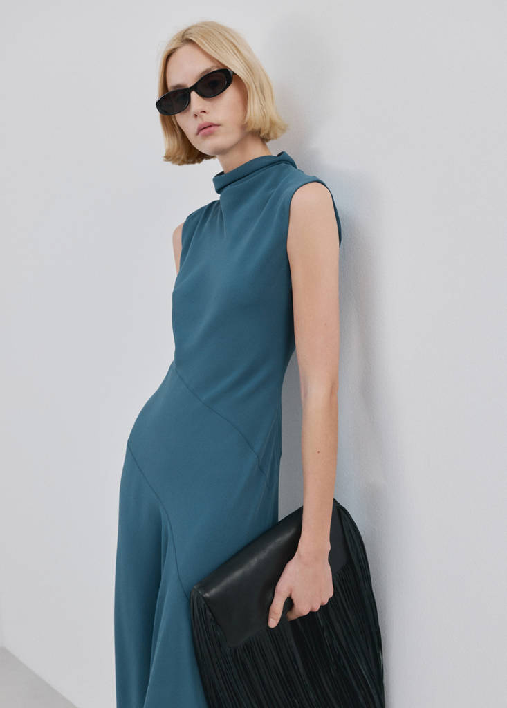 Robe Longue À Col Drapé