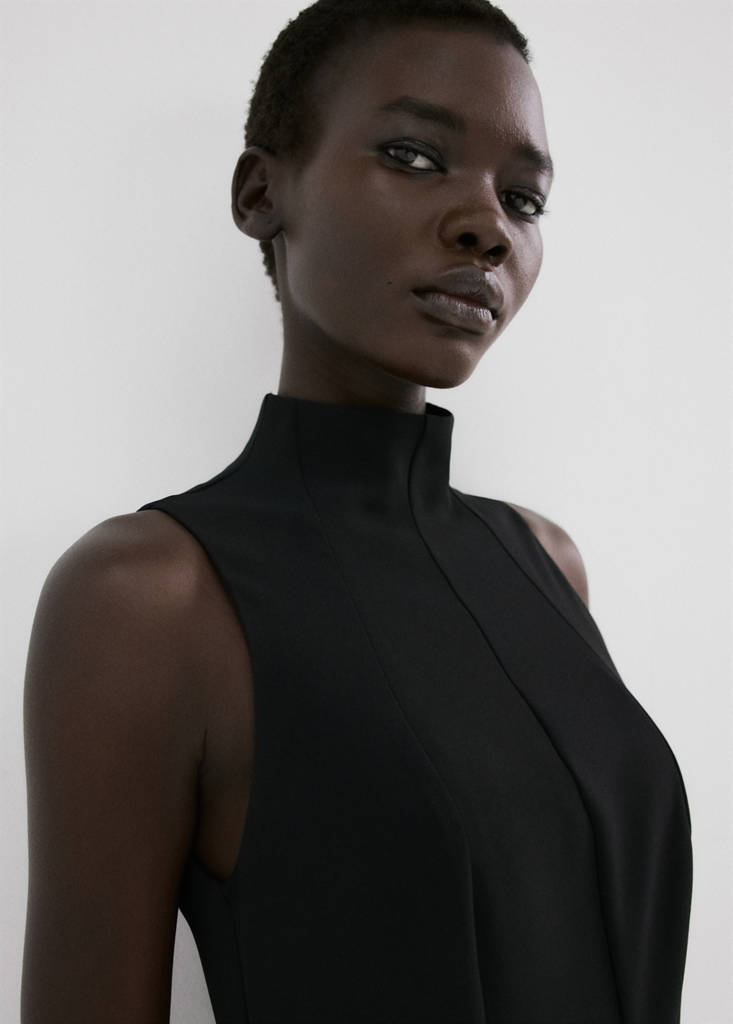 Robe Col Montant Godets