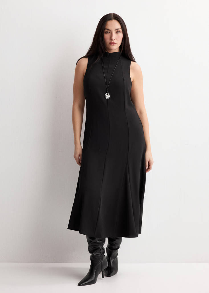 Robe Col Montant Godets