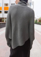 Pull Asymétrique Col Roulé