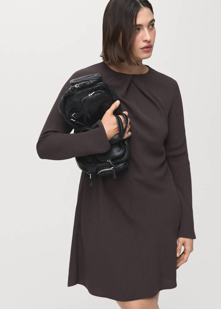 Robe Col Drapé Et Manches Longues