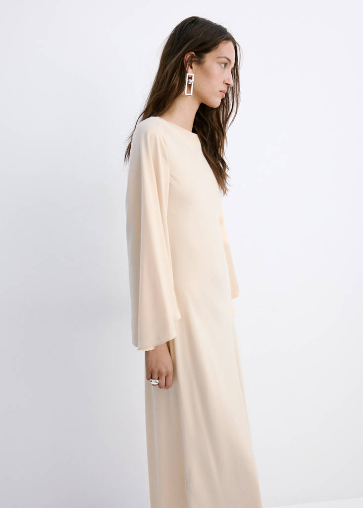 Robe Satinée Manches Cloche