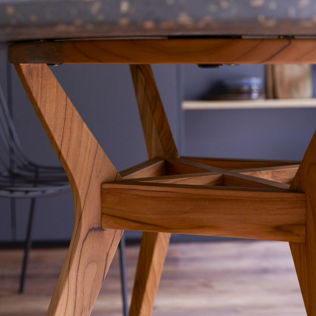 Juno - Table 6 Pers. - Teck - Naturel