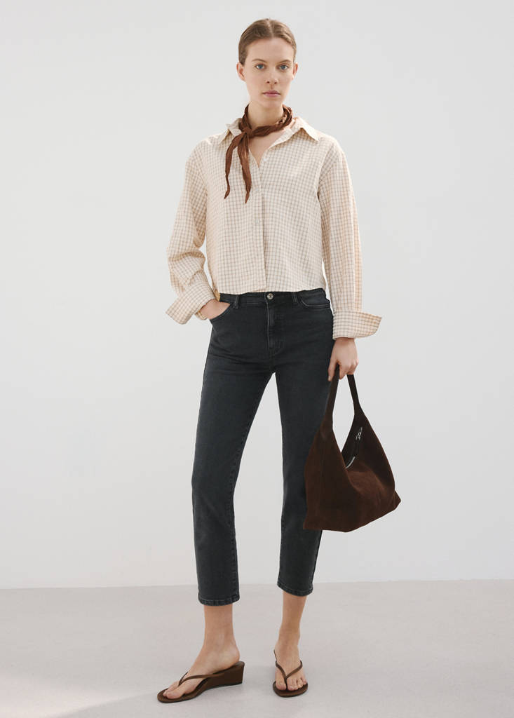 Jean Claudia Slim Crop