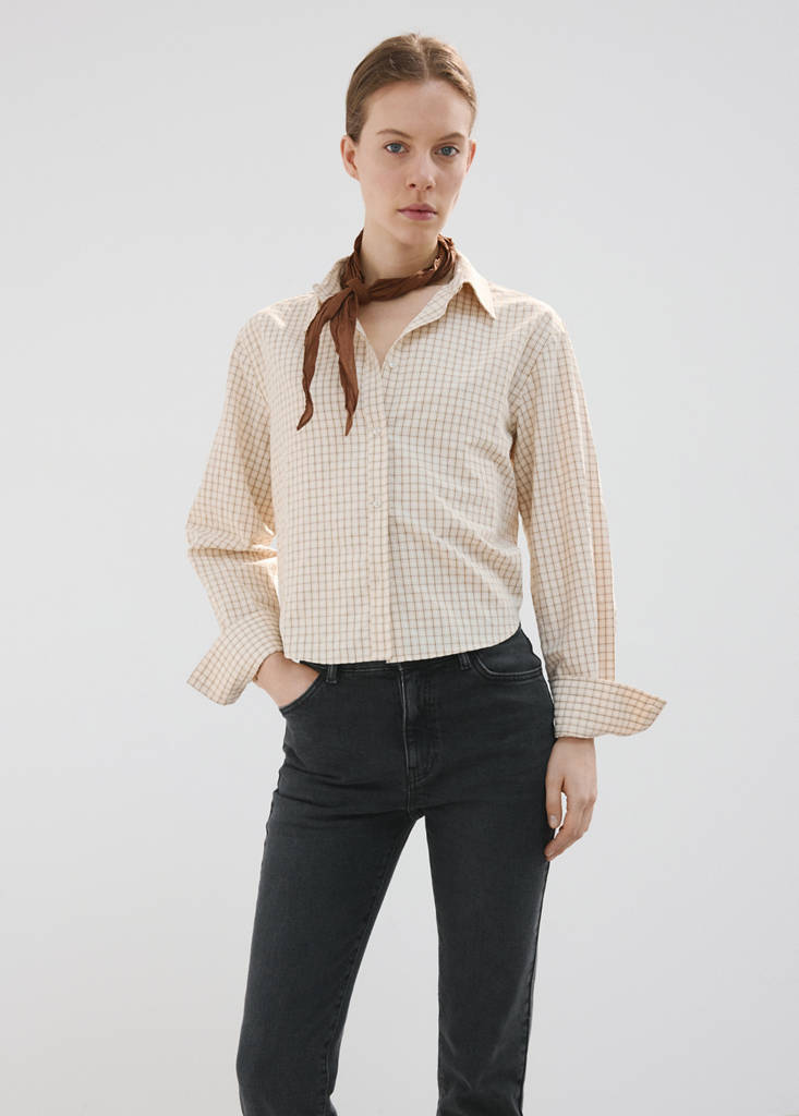Jean Claudia Slim Crop