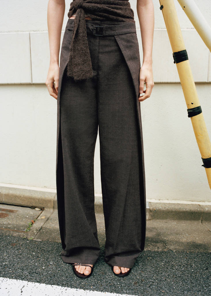 Pantalon Plissé Avec Ceinture