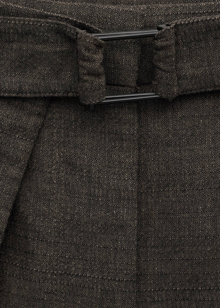 Pantalon Plissé Avec Ceinture