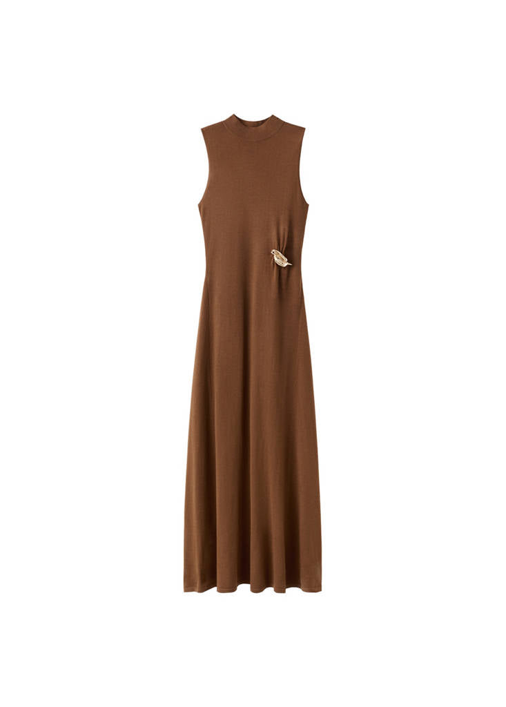 Robe Maille Col Montant Broche