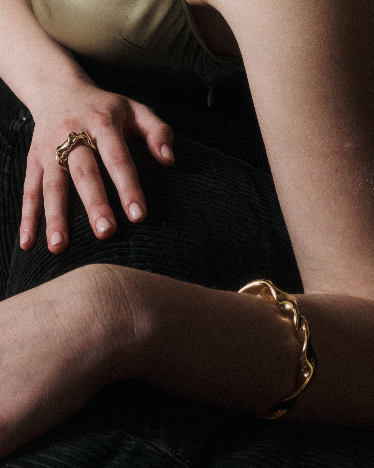 Bracciale rigido Clea