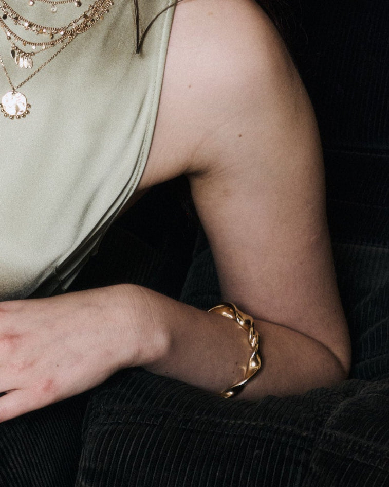 Bracciale rigido Tita