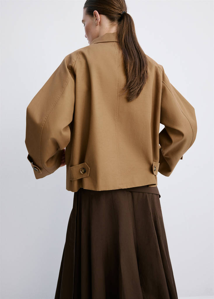 Trench Court Oversize
