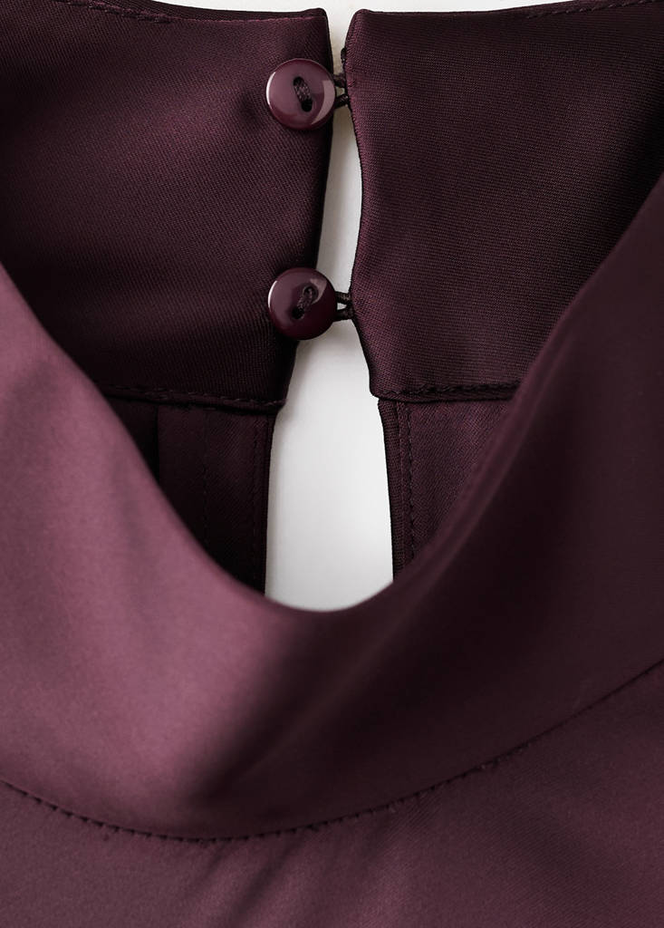Robe En Satin Détail Pinces