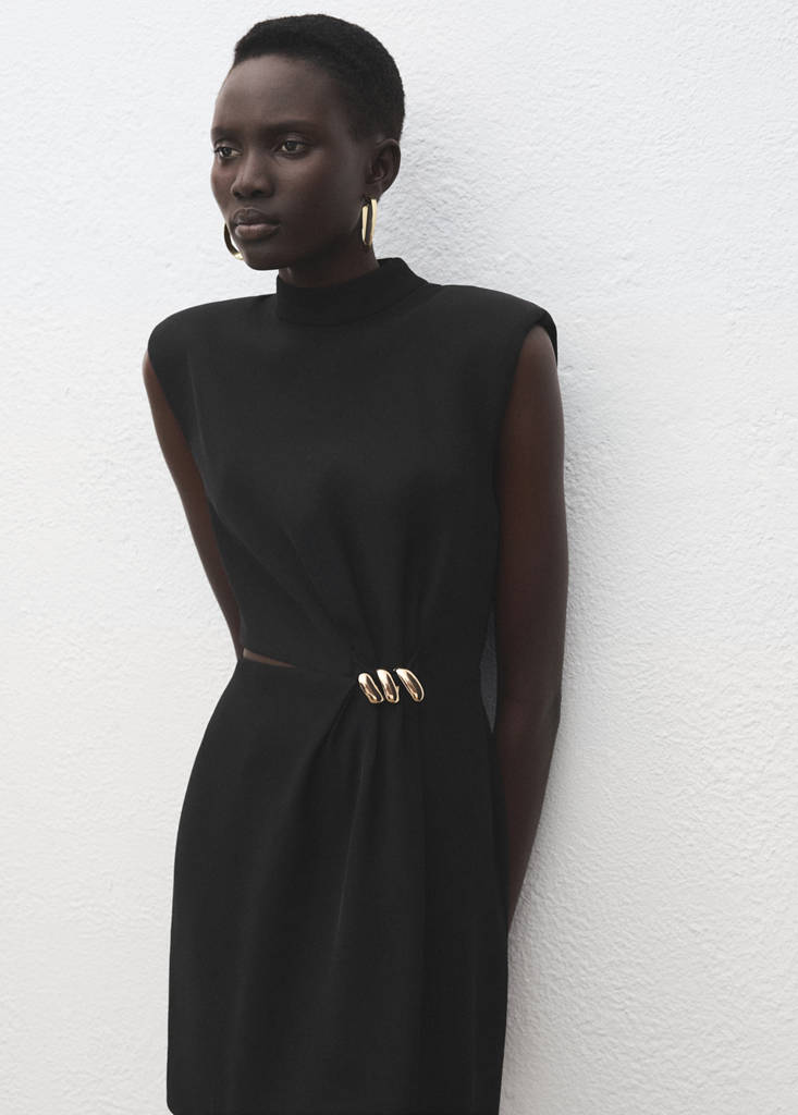 Robe À Découpes Avec Ornement Métallisé