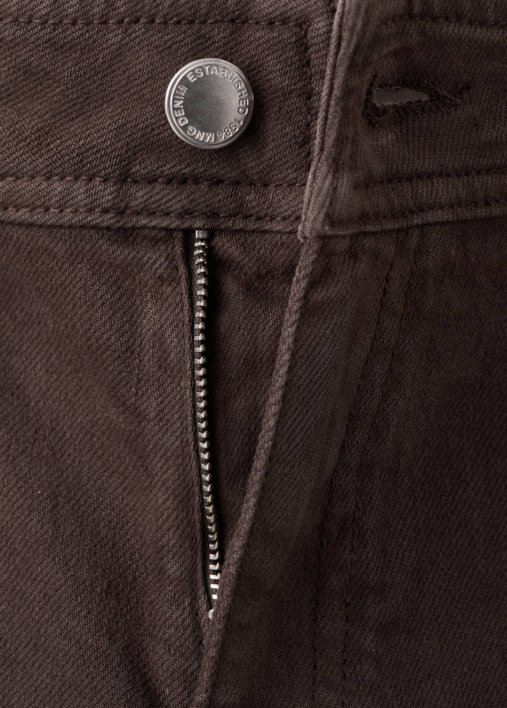 Jeans Anchos Con Bolsillos