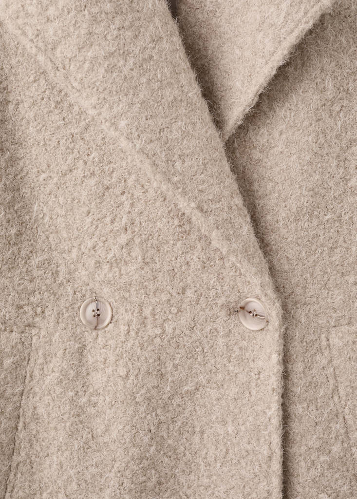 Manteau Tissu Bouclé À Revers