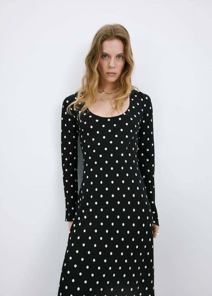 Robe À Pois À Manches Longues