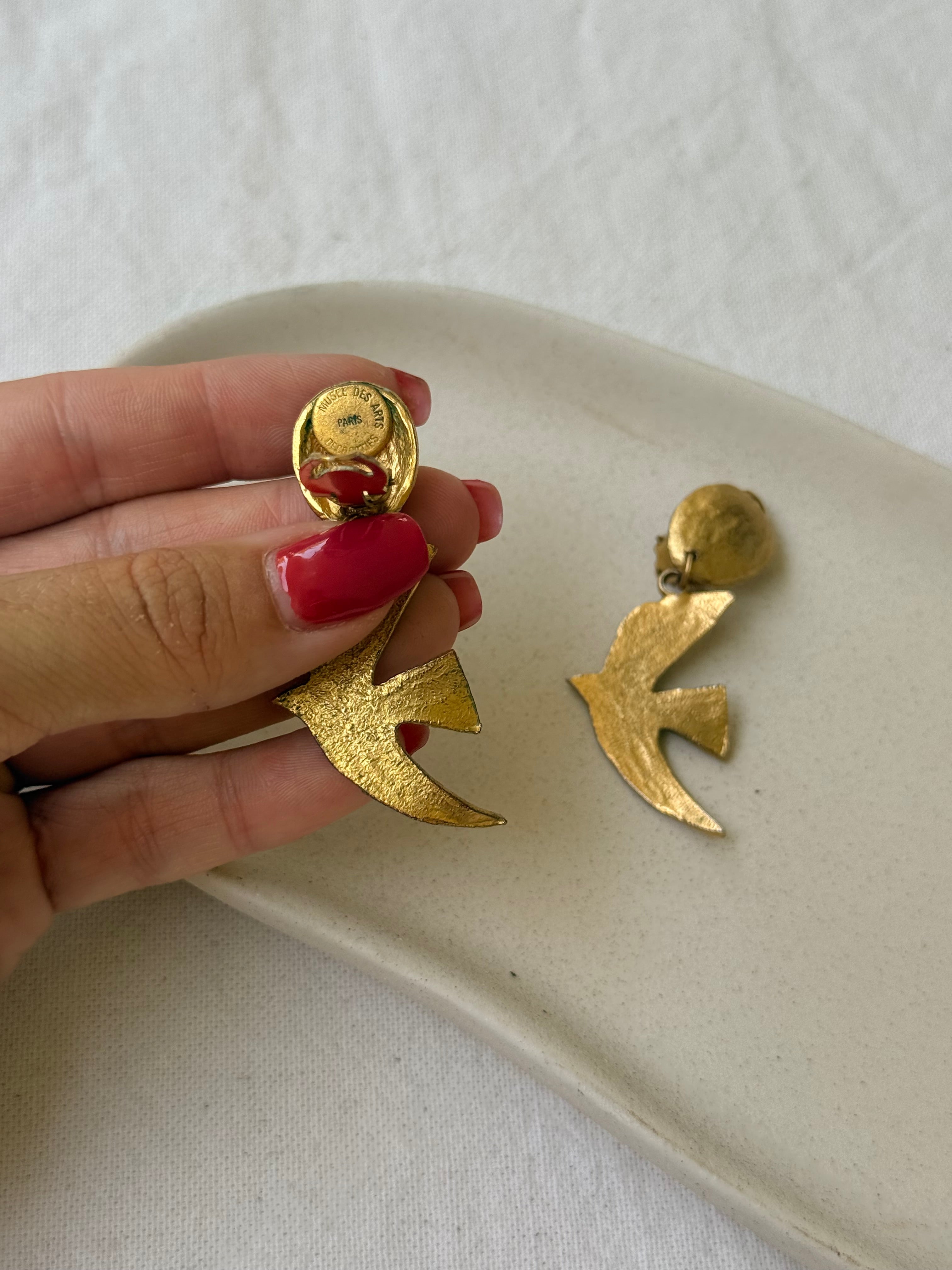 Vintage Earrings - Gold-Tone Birds