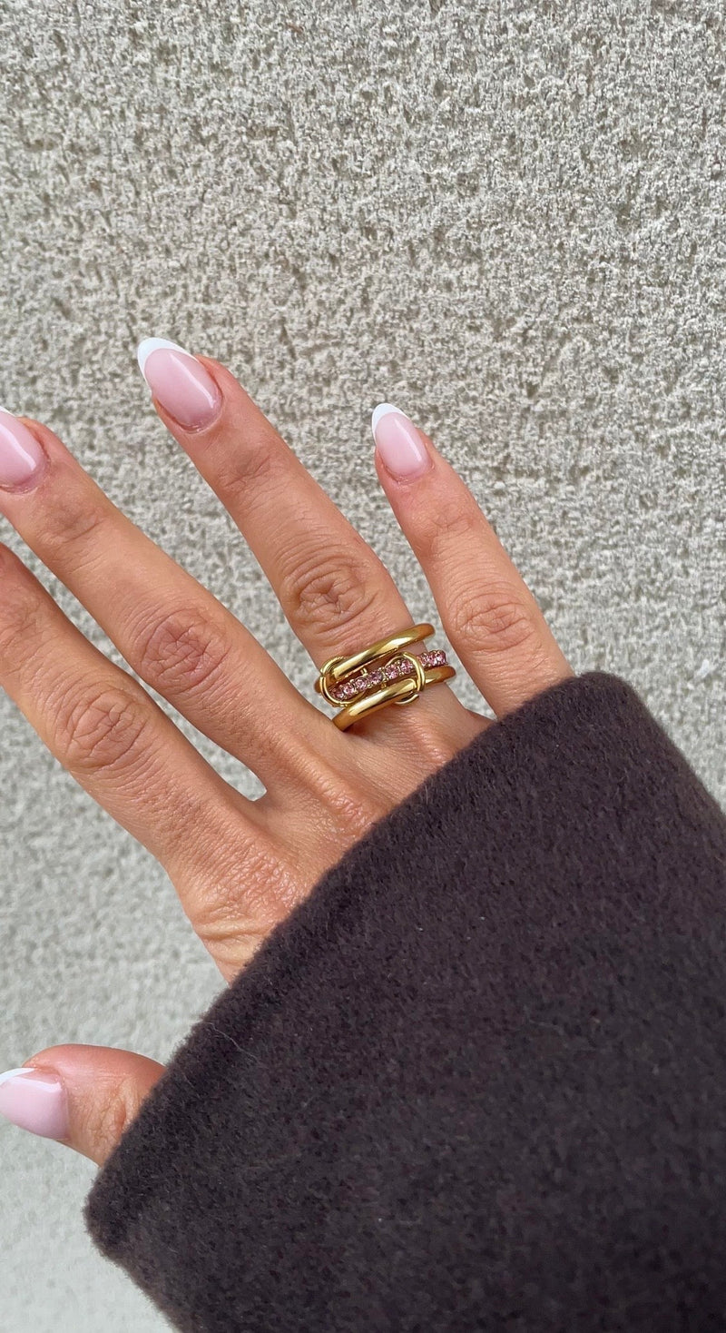 Anillo de alta costura de colores