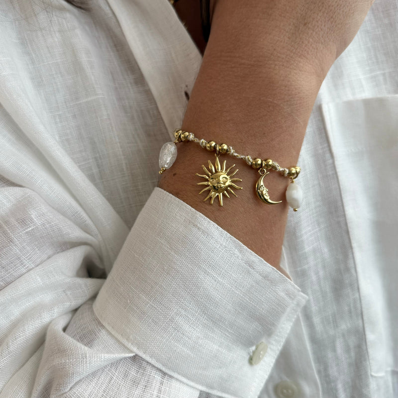 Almée - Le Bracelet