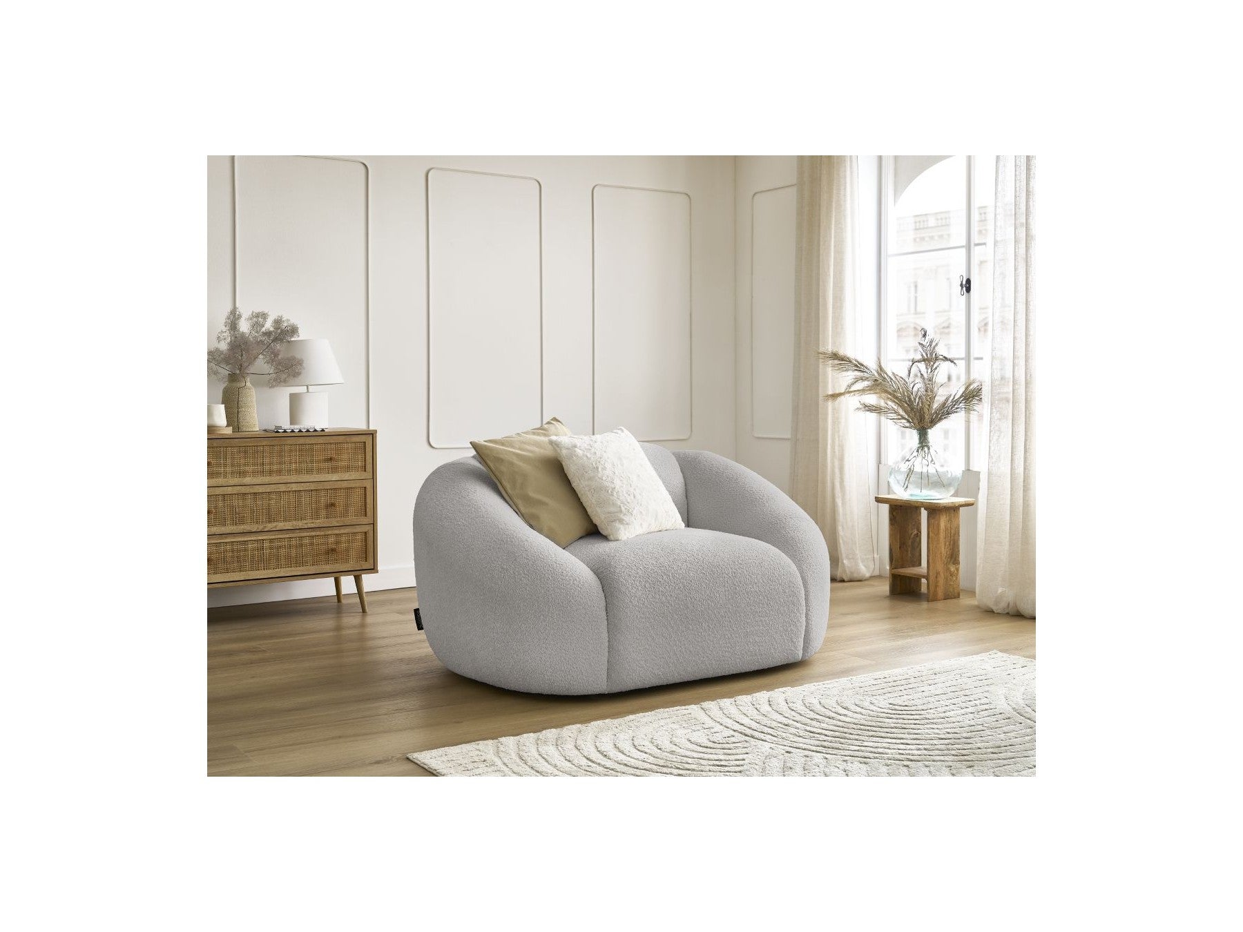 Armchair - Tina - Bouclé Fabric