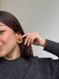 Boucles D’Oreilles Carita Vintage - Fleurs Dorées Et Cabochon Rouge