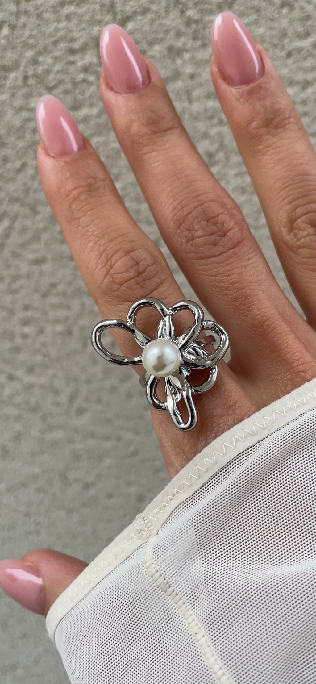 Leave X Pearl Ring