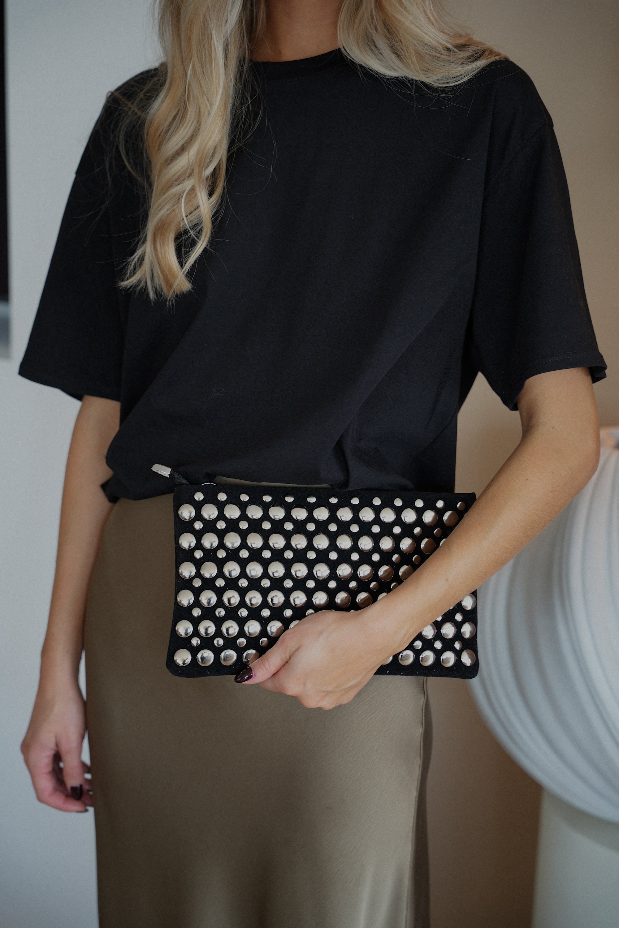 Revan Black - Studded Clutch