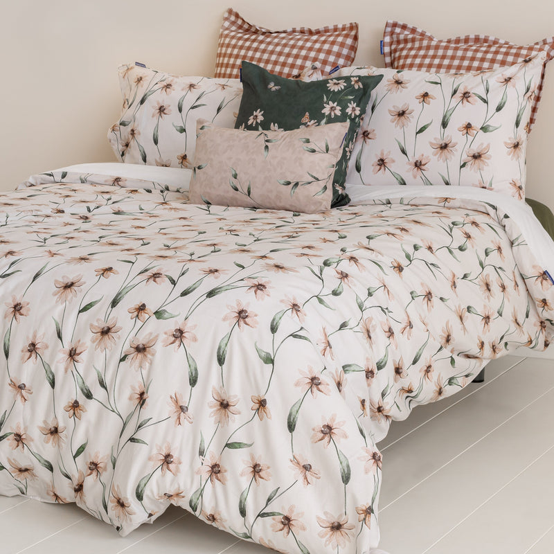 Tinny Bloom Cushion Cover - Multicolor