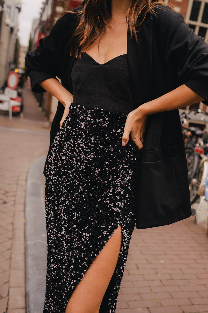 Léana Sequin Noir Skirt