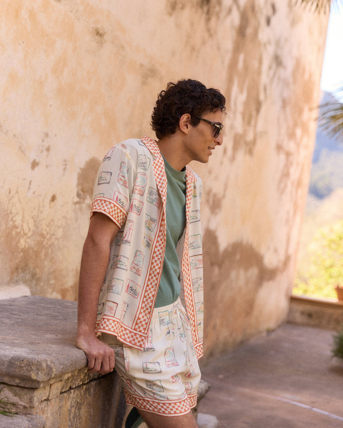 "Postcard" Herelle Shorts