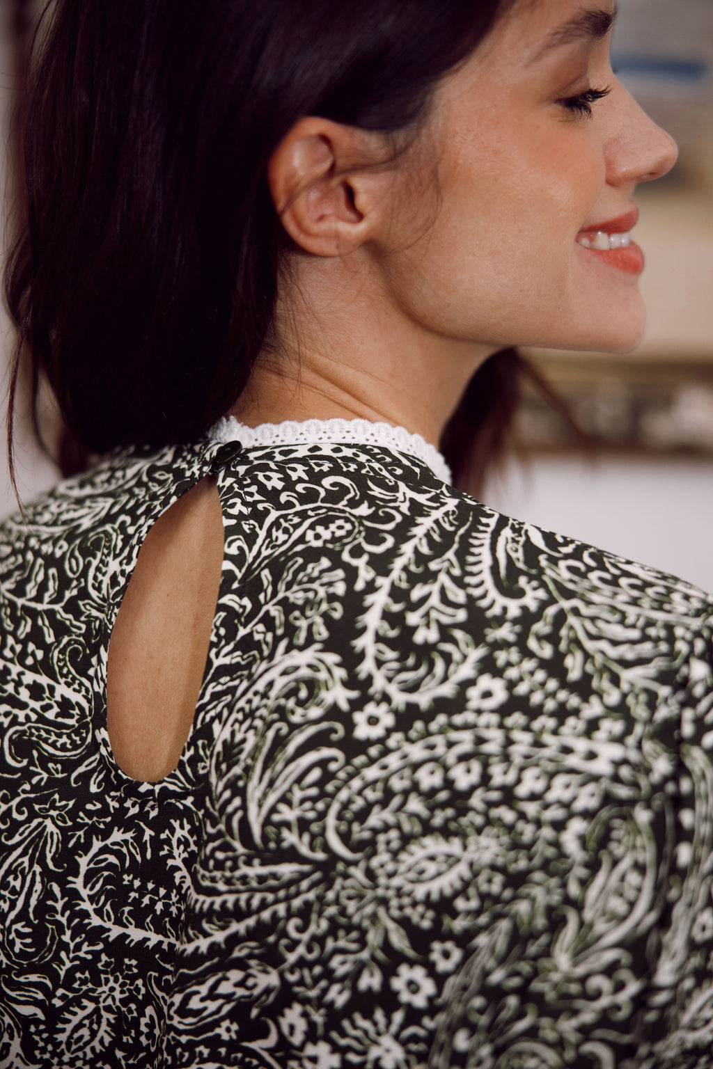 Blusa Henriette Bandana Kaki