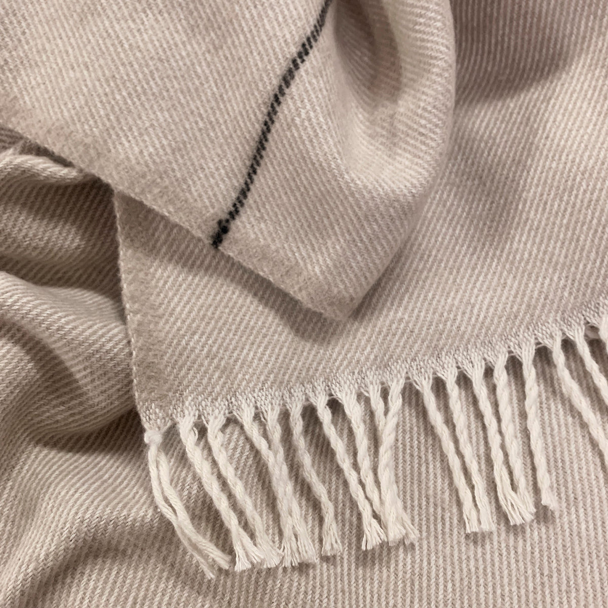 Marsh Throw - Beige