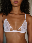 Triangle White Morning Blanc