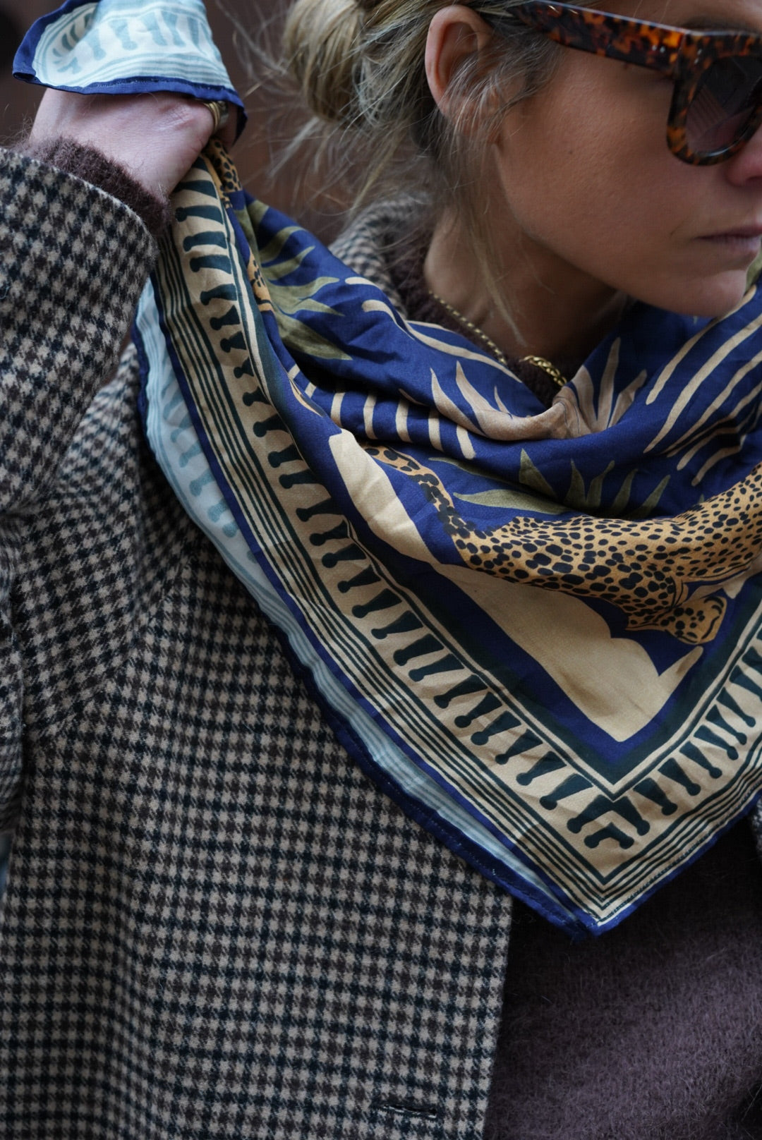 Georgia Navy Pattern Scarf