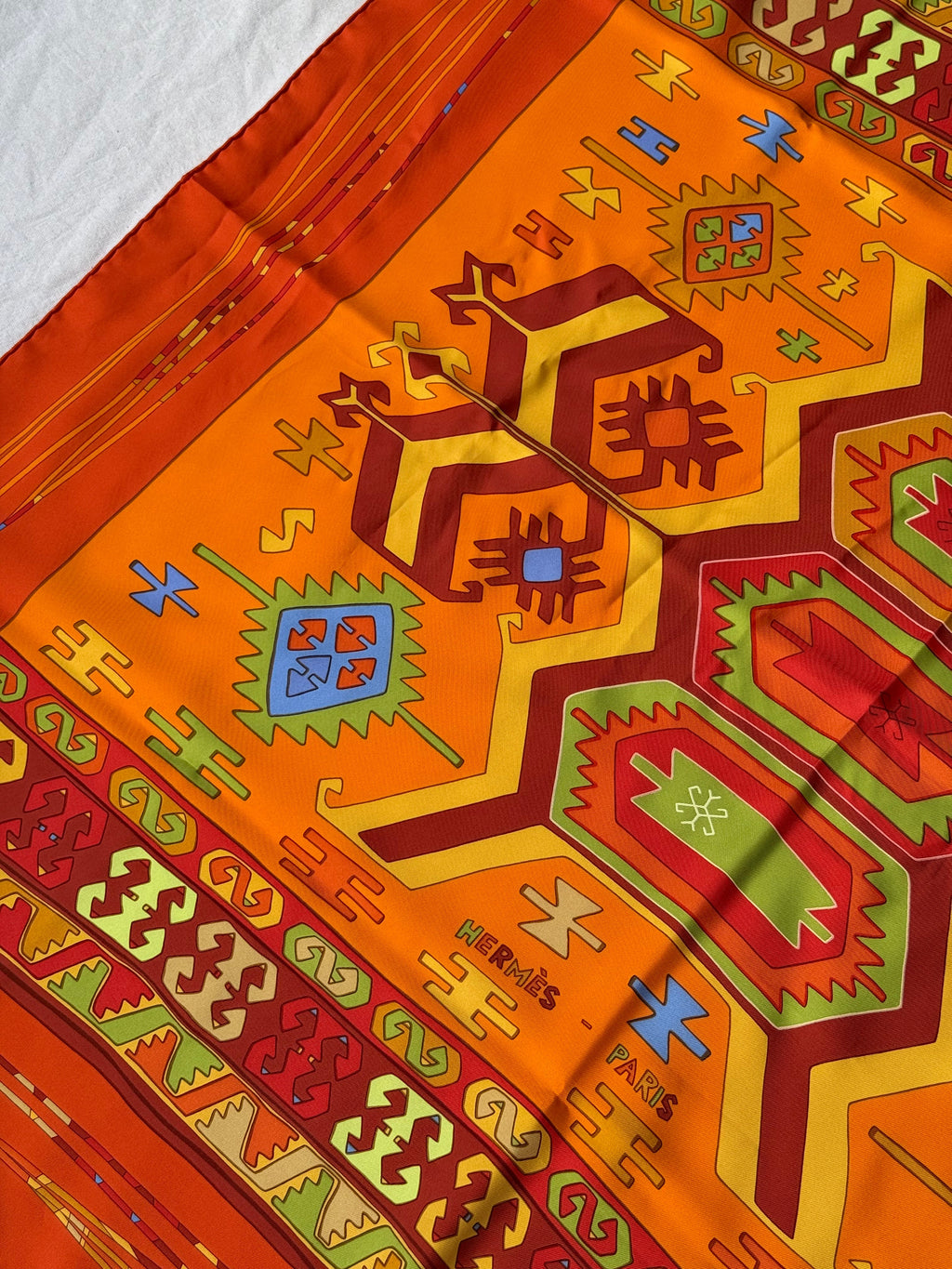 Bufanda Hermès – Modelo Kilim