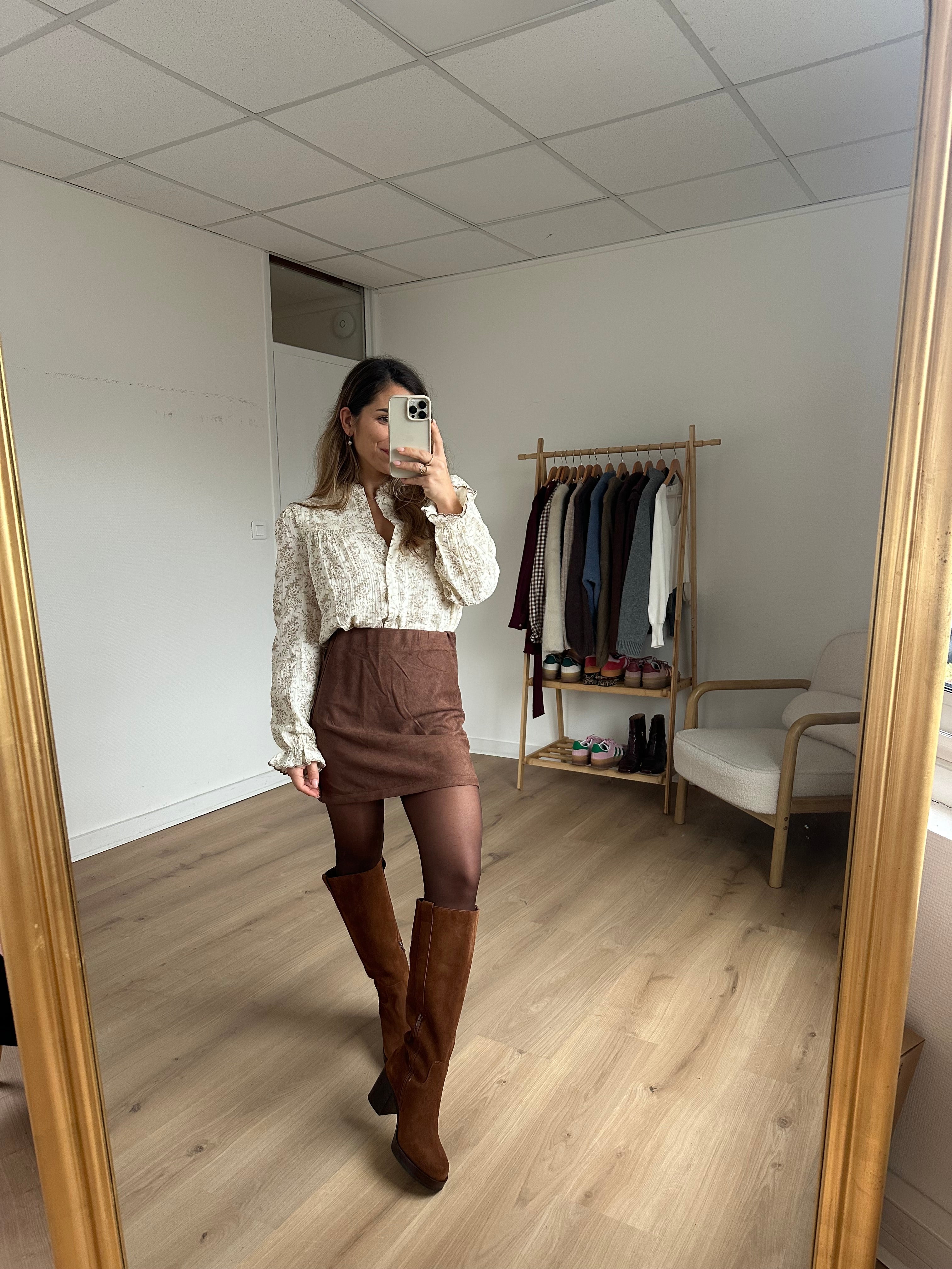 Irène faux suede skirt