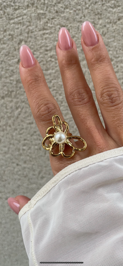 Leave X Pearl Ring