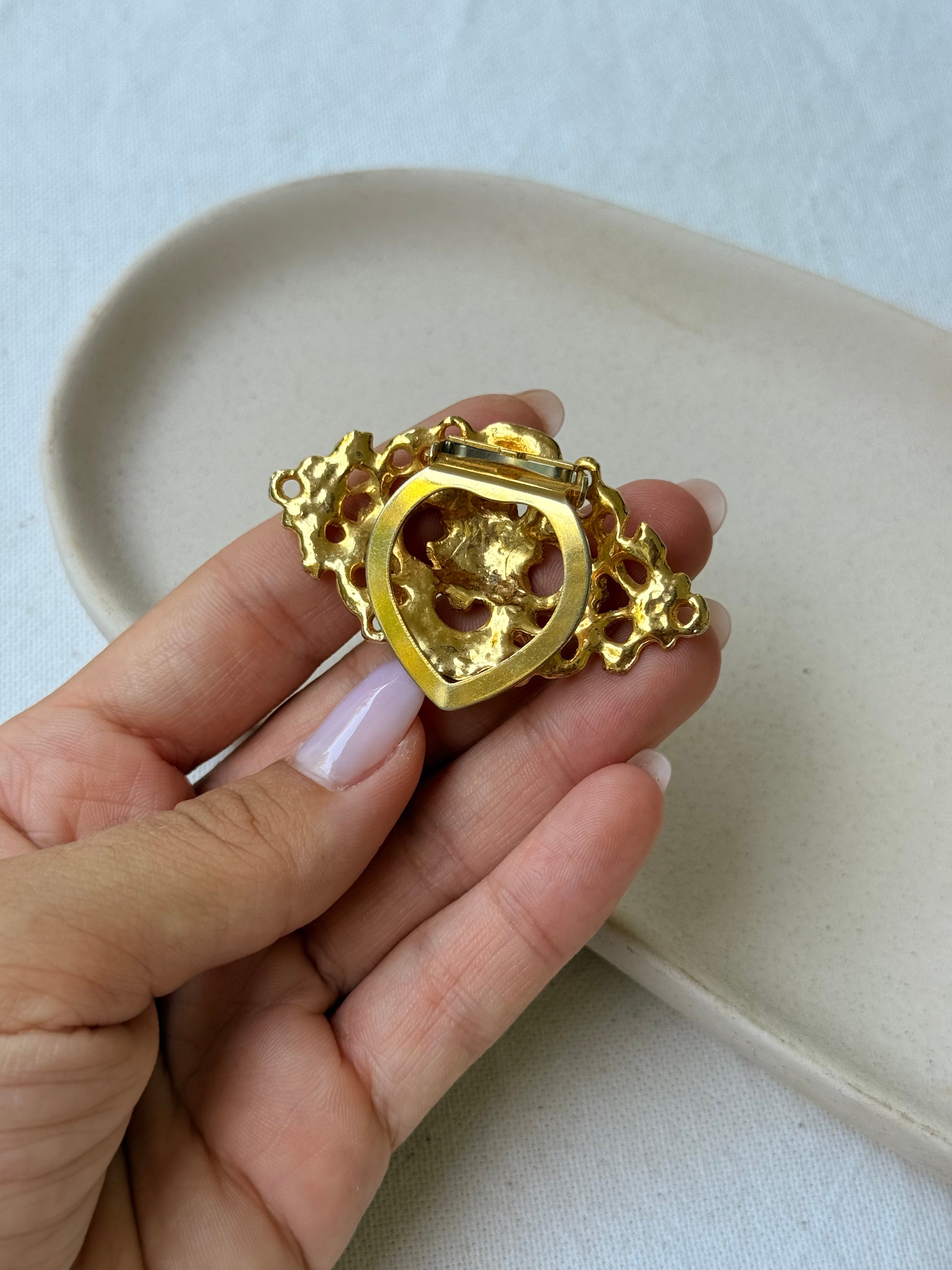 Vintage Scarf Ring - Openwork Baroque Design