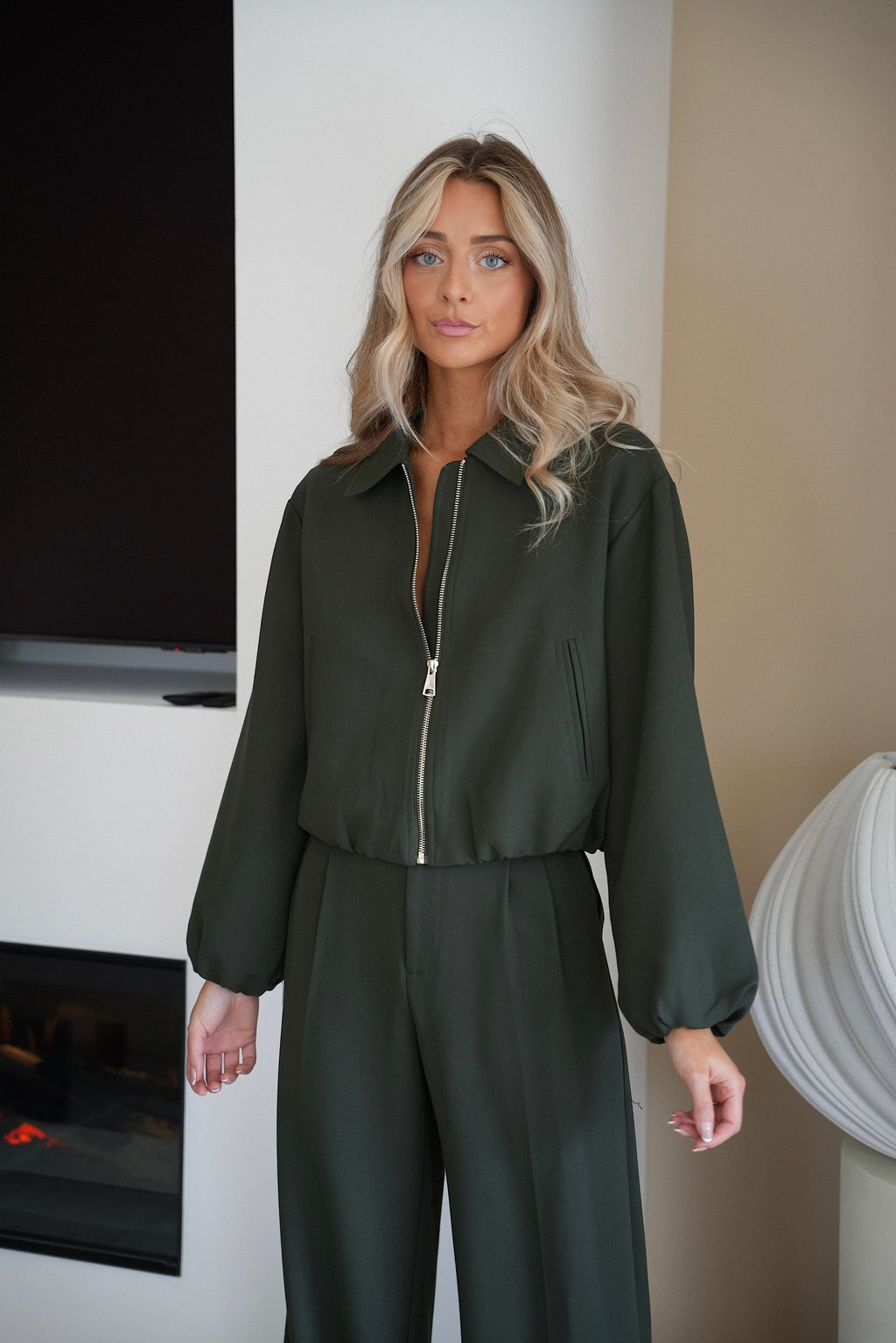 Kyla Verte - Zipped Jacket