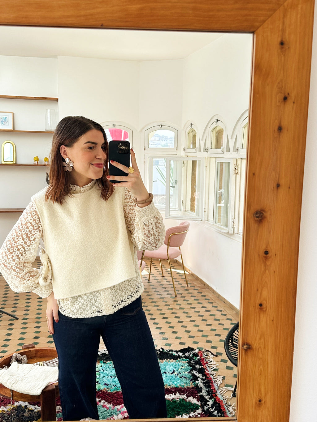 Sweter bez rękawów z wiązaniami Jeanne écru