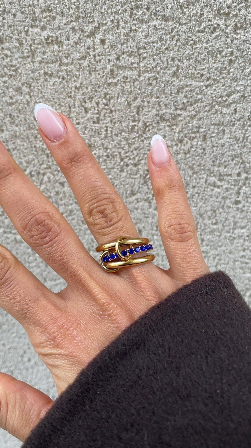 Anillo de alta costura de colores