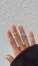 Anillo de falange asimétrica